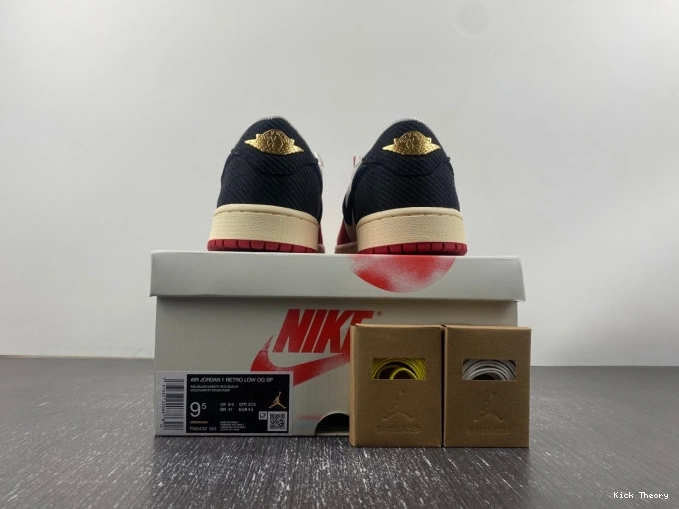 Kicked Out Shoe Store OG Room Trophy Air FN0432-100 Away Jordan 1 x Low 0713